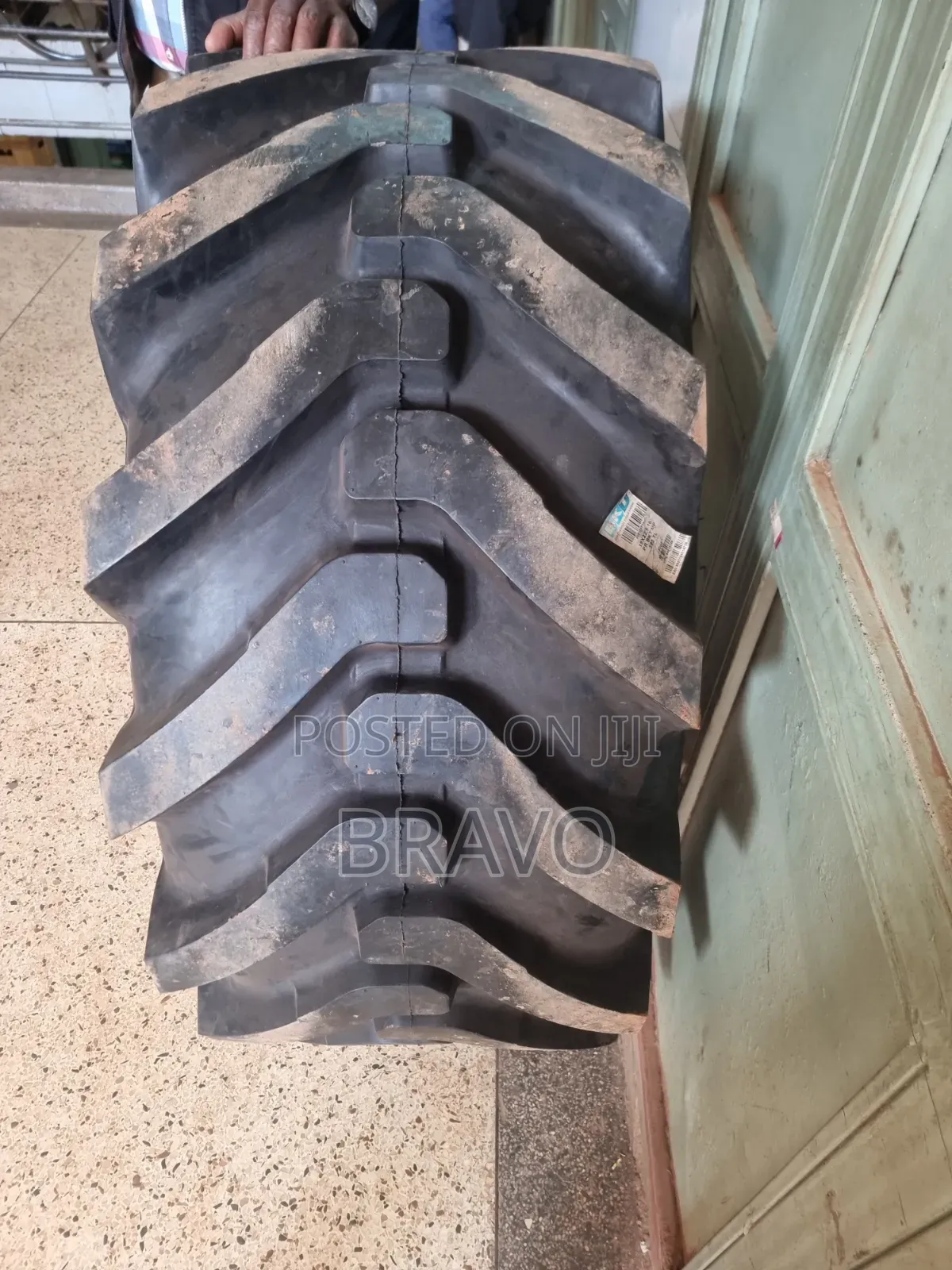18x22.5 New BKT Tyres for Machines.