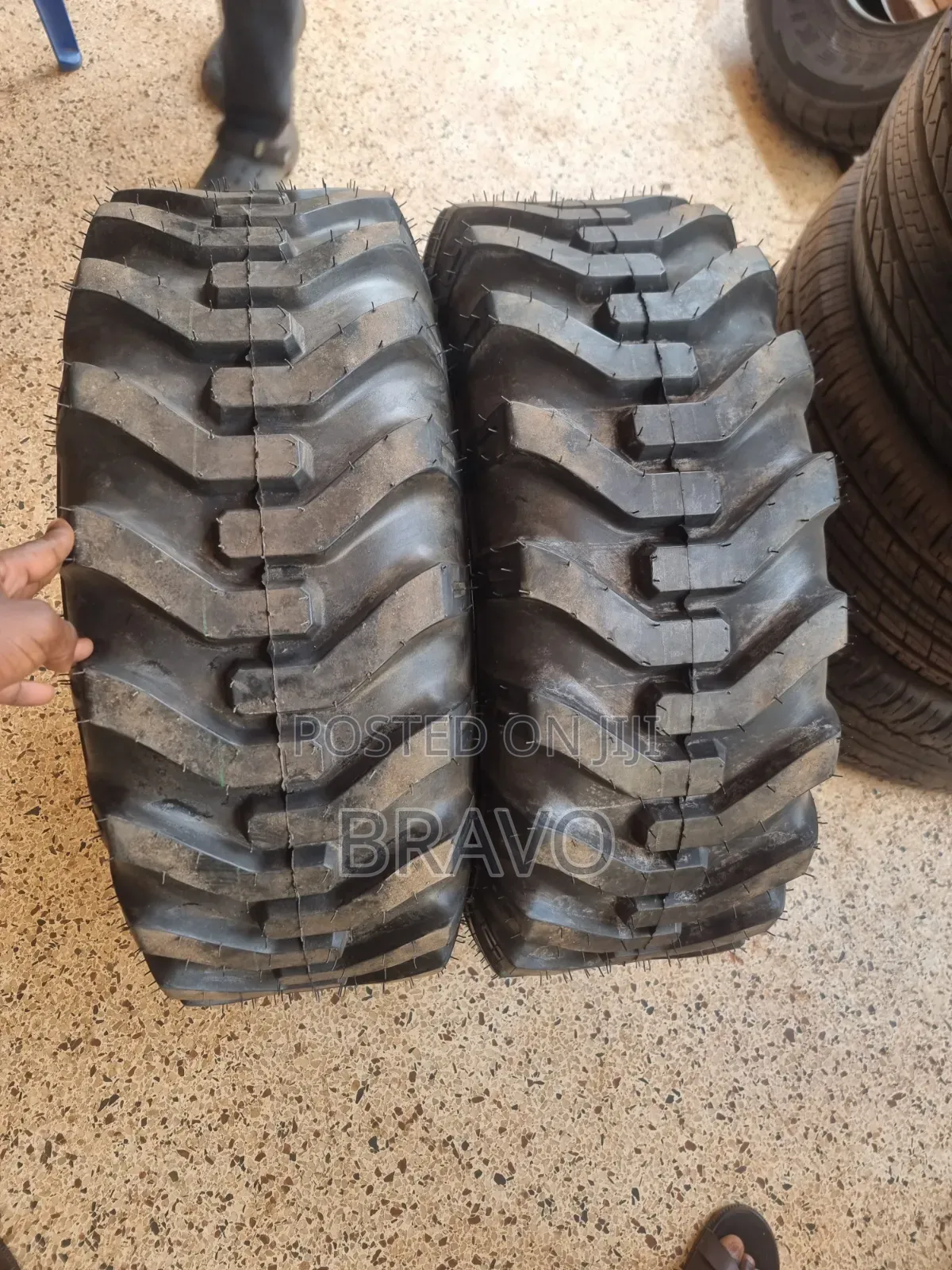 10-16.5 New Tyres BKT From India.