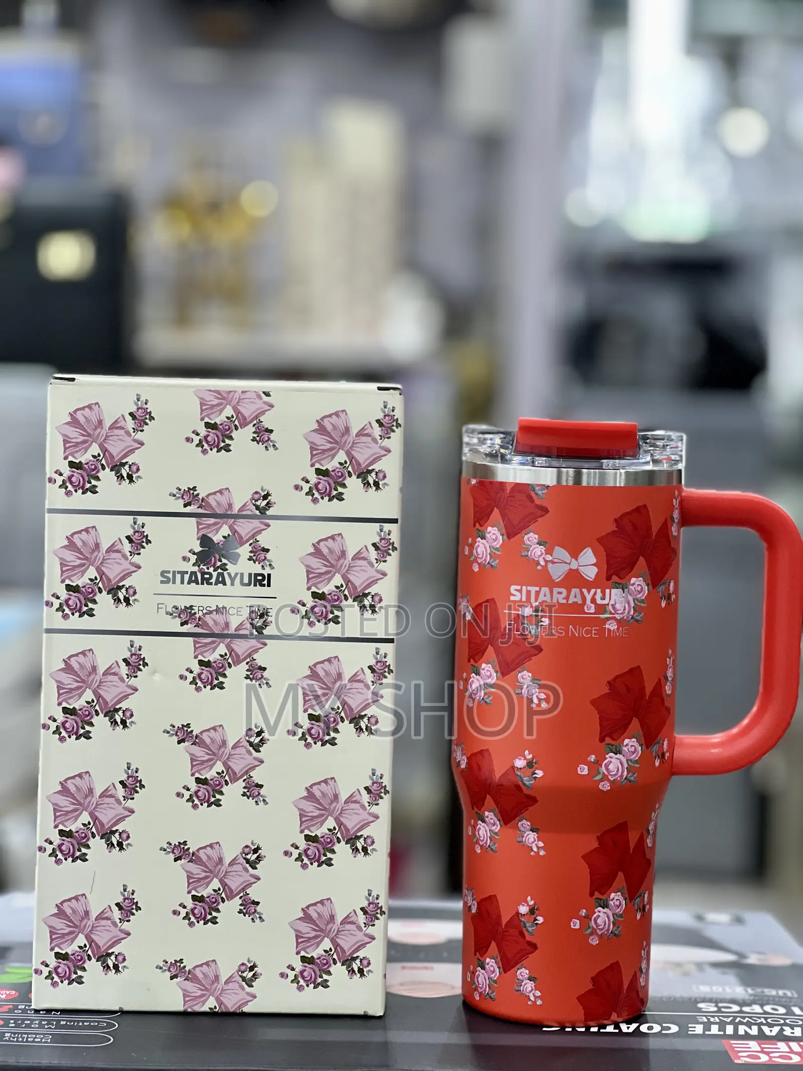 Stylish Stainless Steel Tumblers With Straw Handle