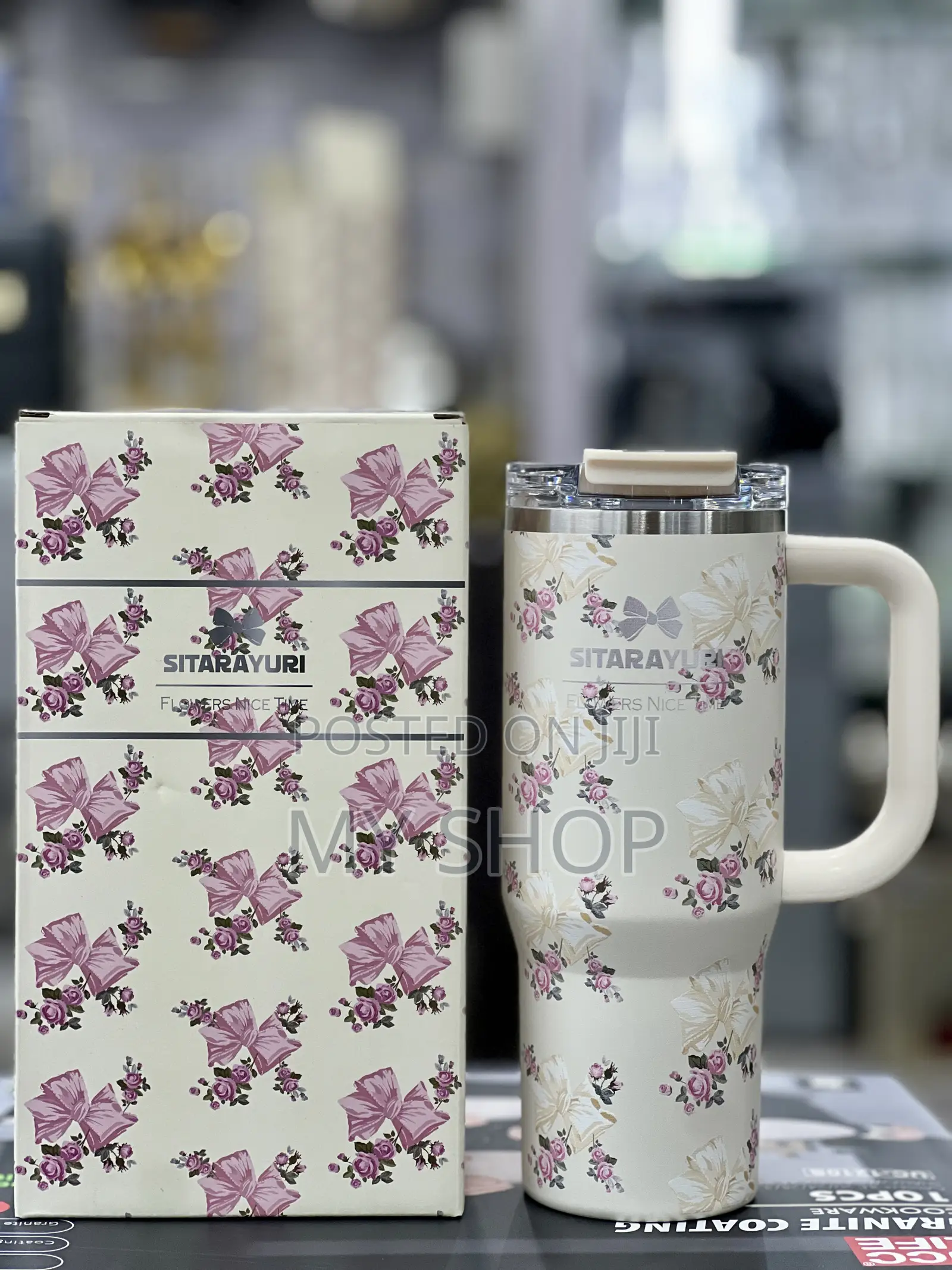 Modern Tumblers Designed for Comfort, Style Convenience