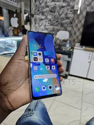 Tecno Spark 10 Pro 128 GB White