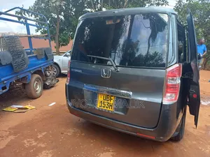 Honda Stepwgn 2012 Gray