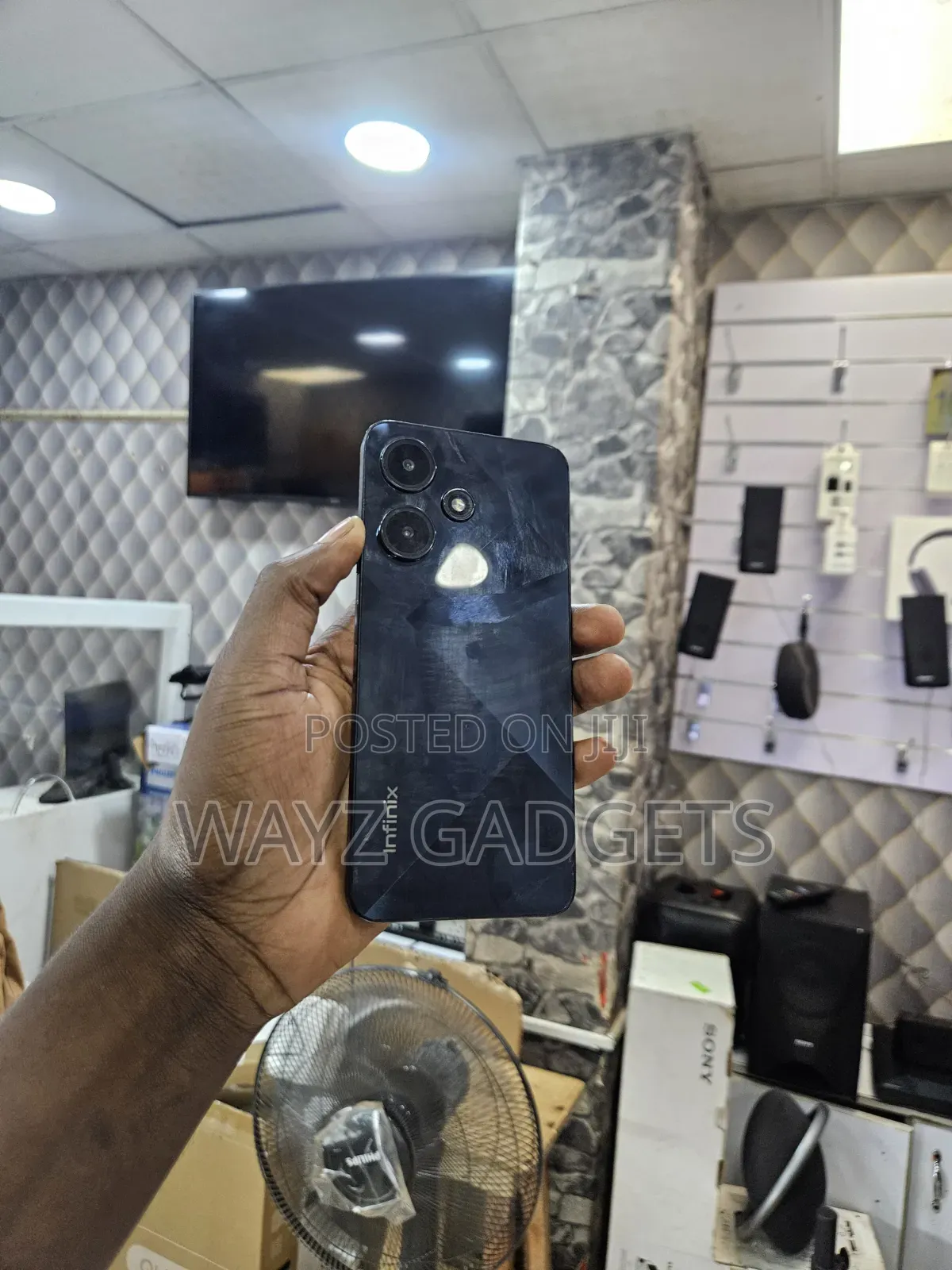 Infinix Hot 30i 128 GB Black