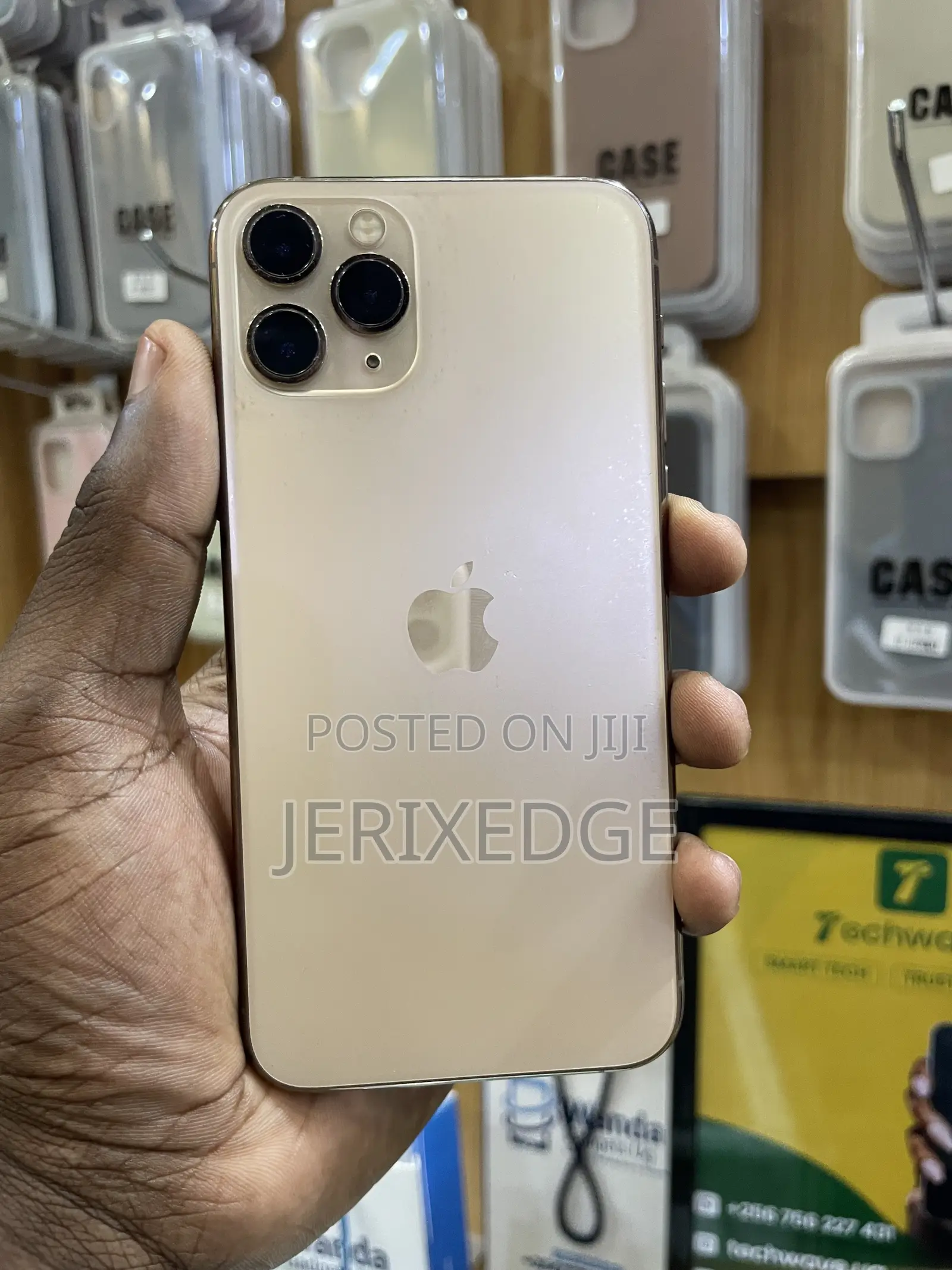 Apple iPhone 11 Pro 64 GB Gold