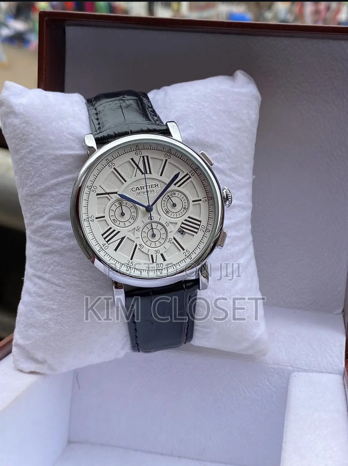 Jublie Watch