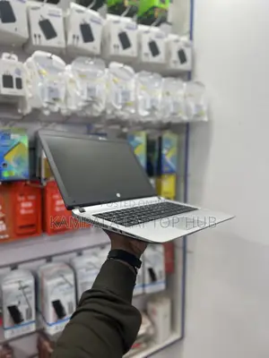 Laptop HP 430 G3 8GB Intel Core i5 HDD+SSD 500GB