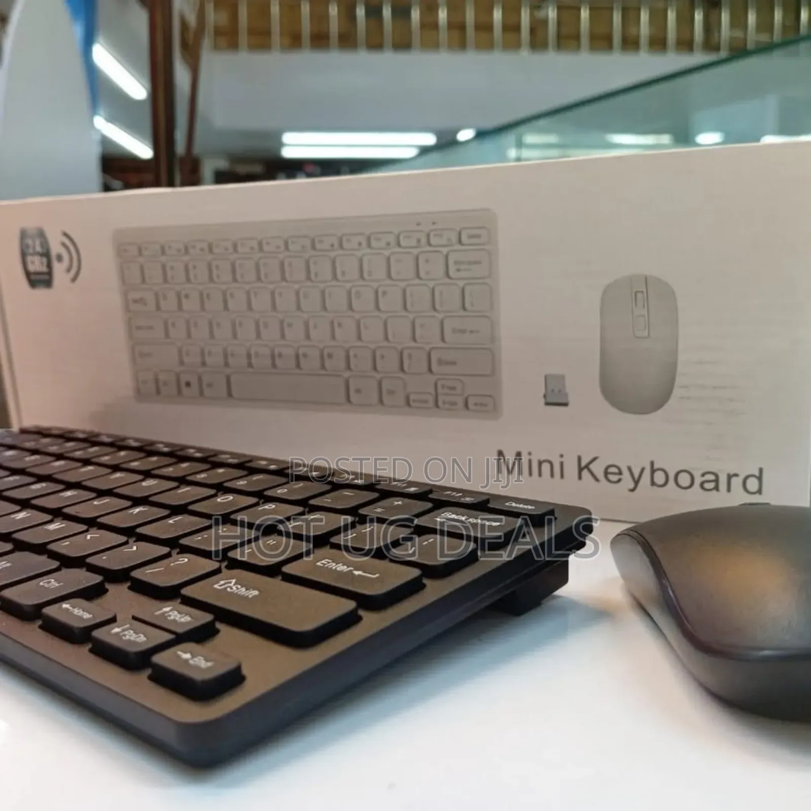 Gkm520 Wireless Keyboard and Mouse Set - Black