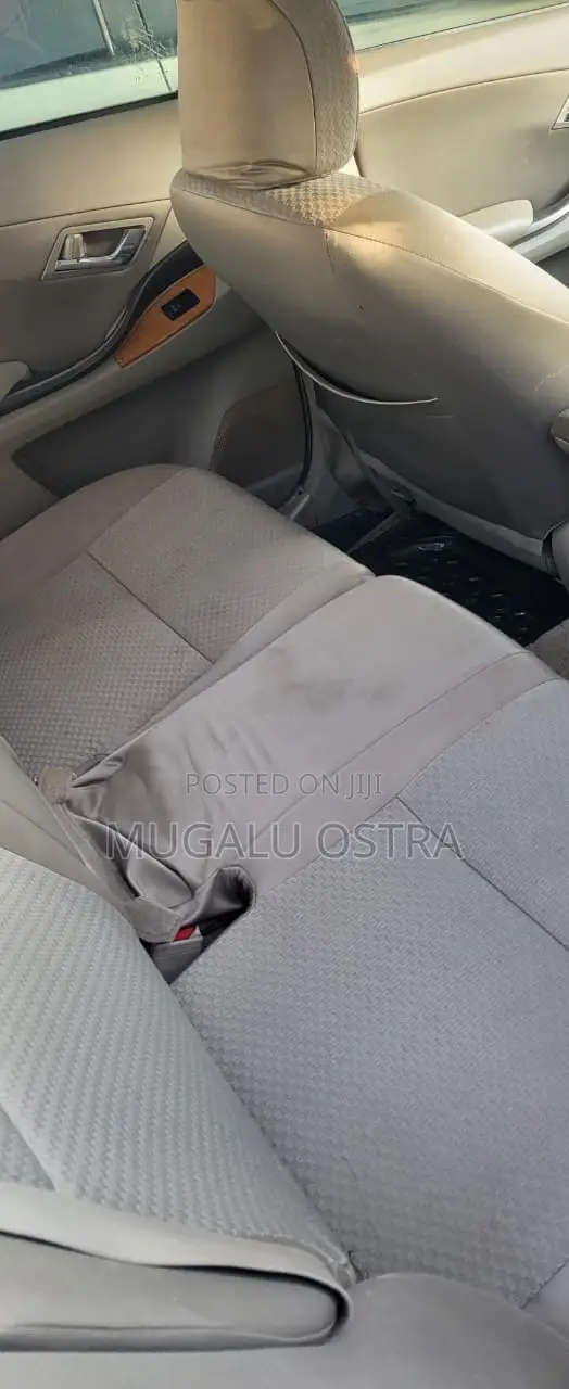 Toyota Belta 2006 Green