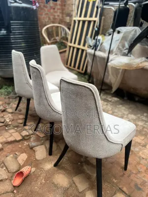 Mordern Restaurant Chairs