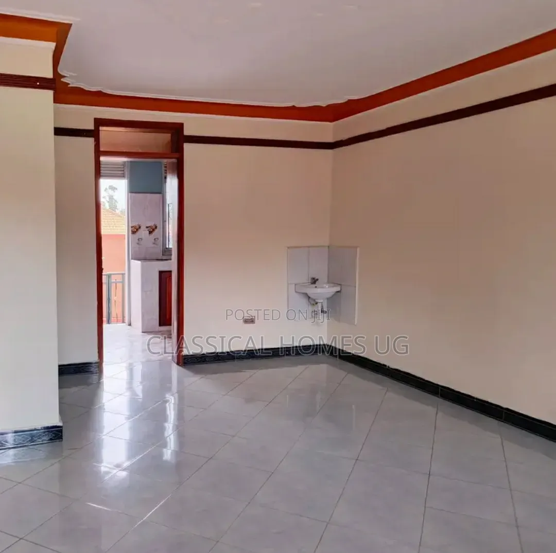3bdrm Apartment in Mutundwe, Central Division for rent