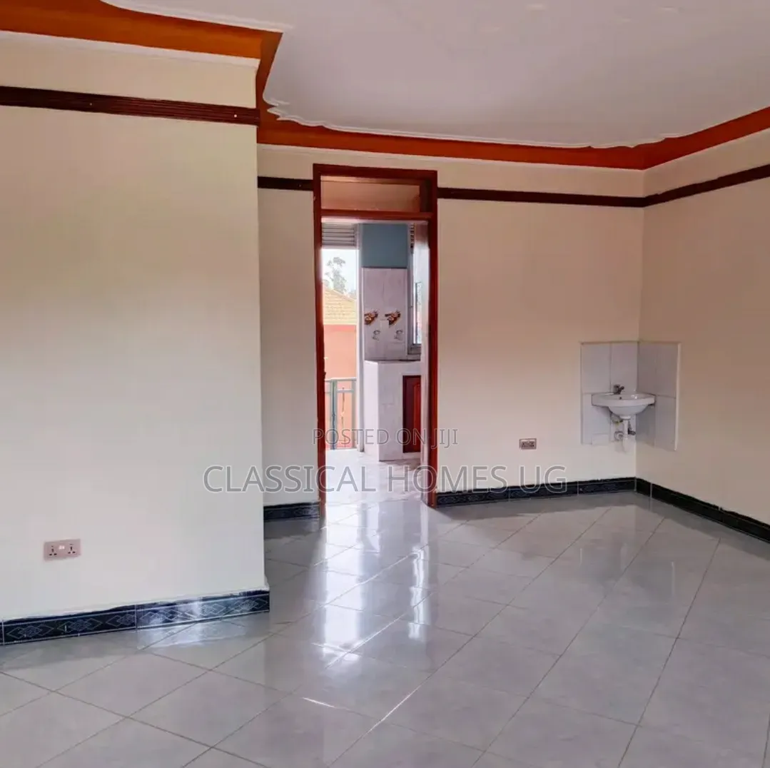 3bdrm Apartment in Mutundwe, Central Division for rent