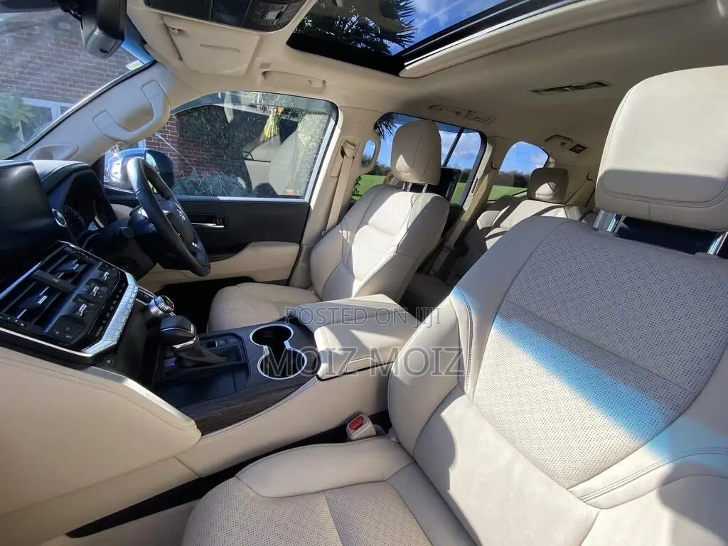 New Toyota Land Cruiser 2025 Black