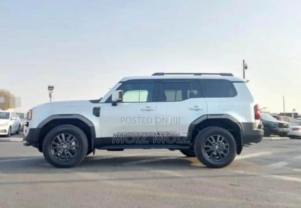 New Toyota Land Cruiser Prado 2025 White