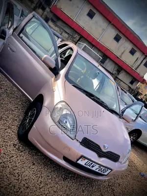 Toyota Vitz 1.3 FWD 5dr 2002 Pink