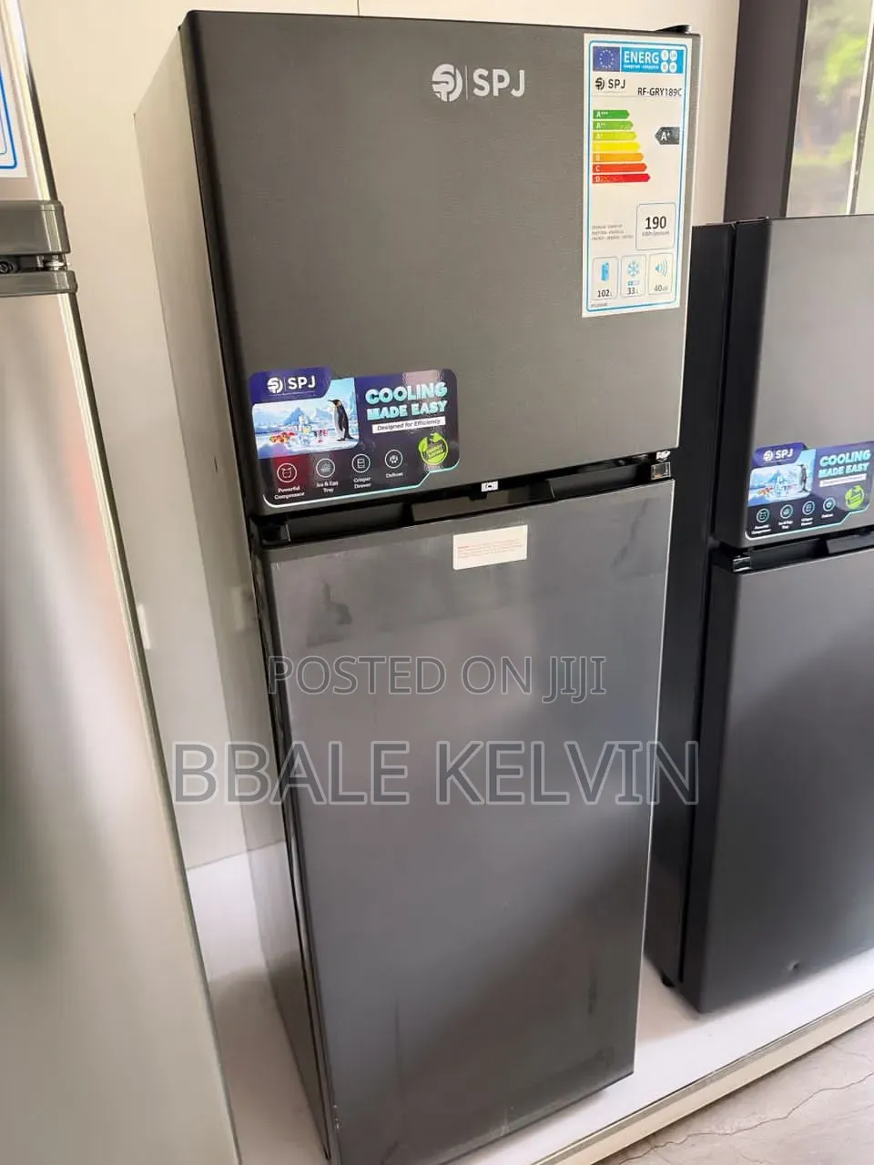 SPJ 189l Fridge With Top Freezer