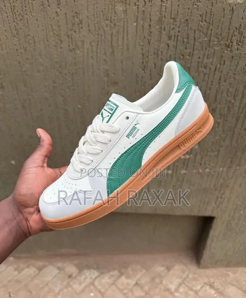 Suede Puma in Door Og Sneakers