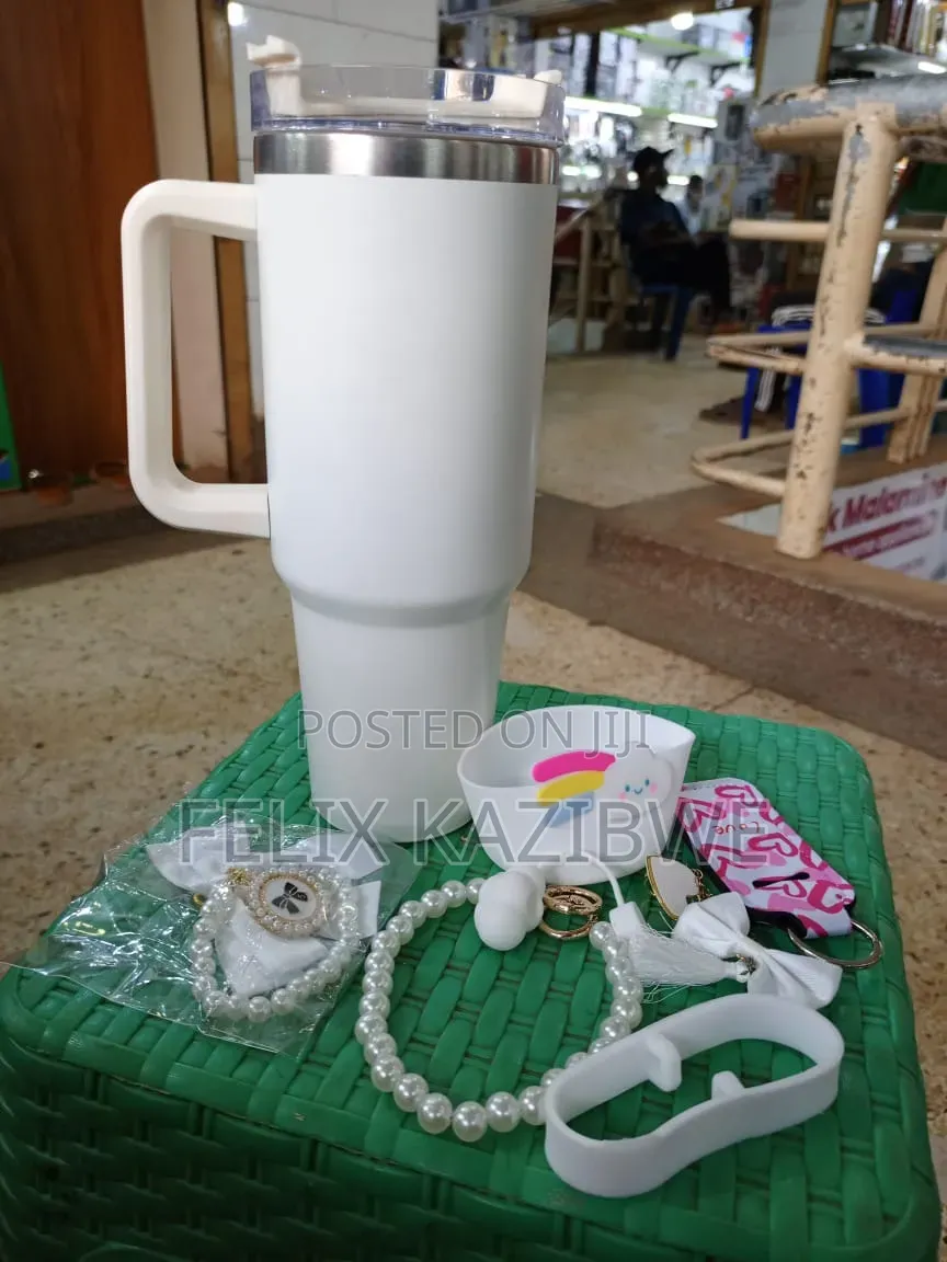 Stanley Cup Accessories Set.