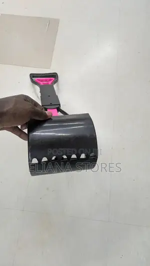 Long-Handled Jaw Clamp Pooper Scooper