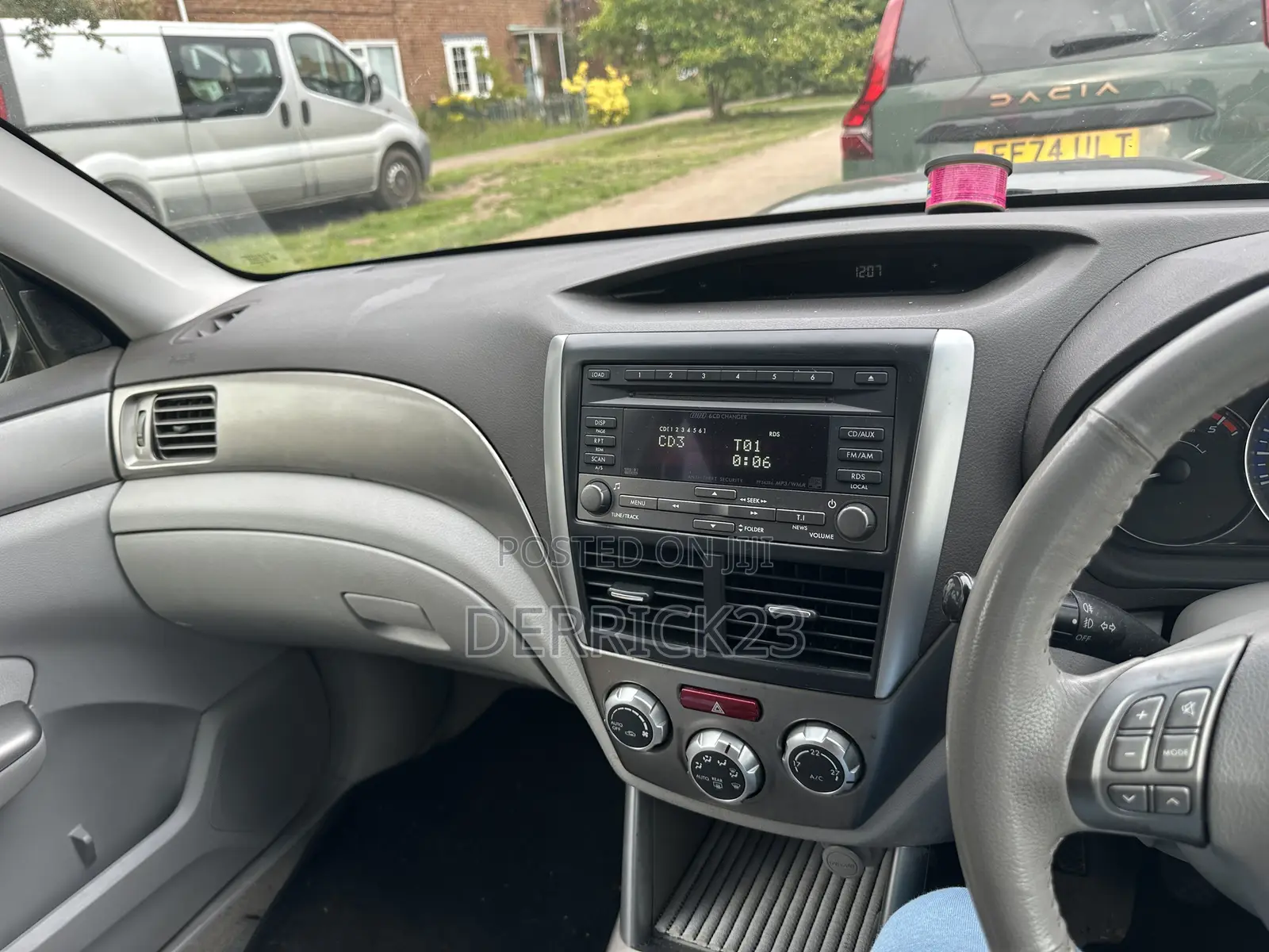 Subaru Forester 2011 Gray