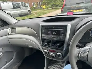 Subaru Forester 2011 Gray