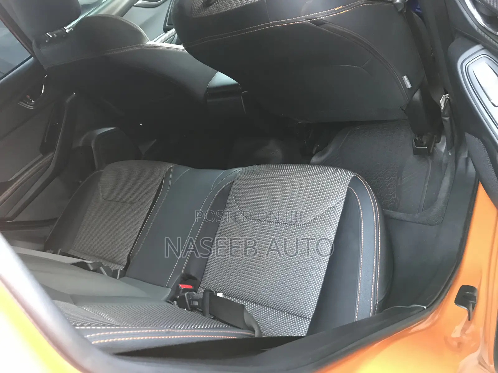 Subaru XV 2017 Orange