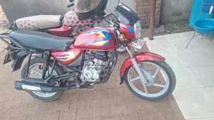 Bajaj CT 125X 2022 Red