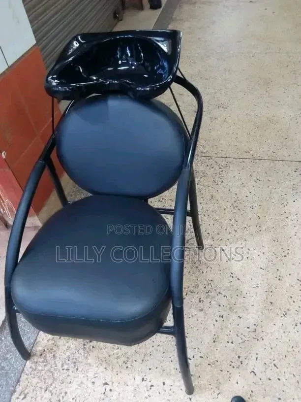 Saloon Sink Chair