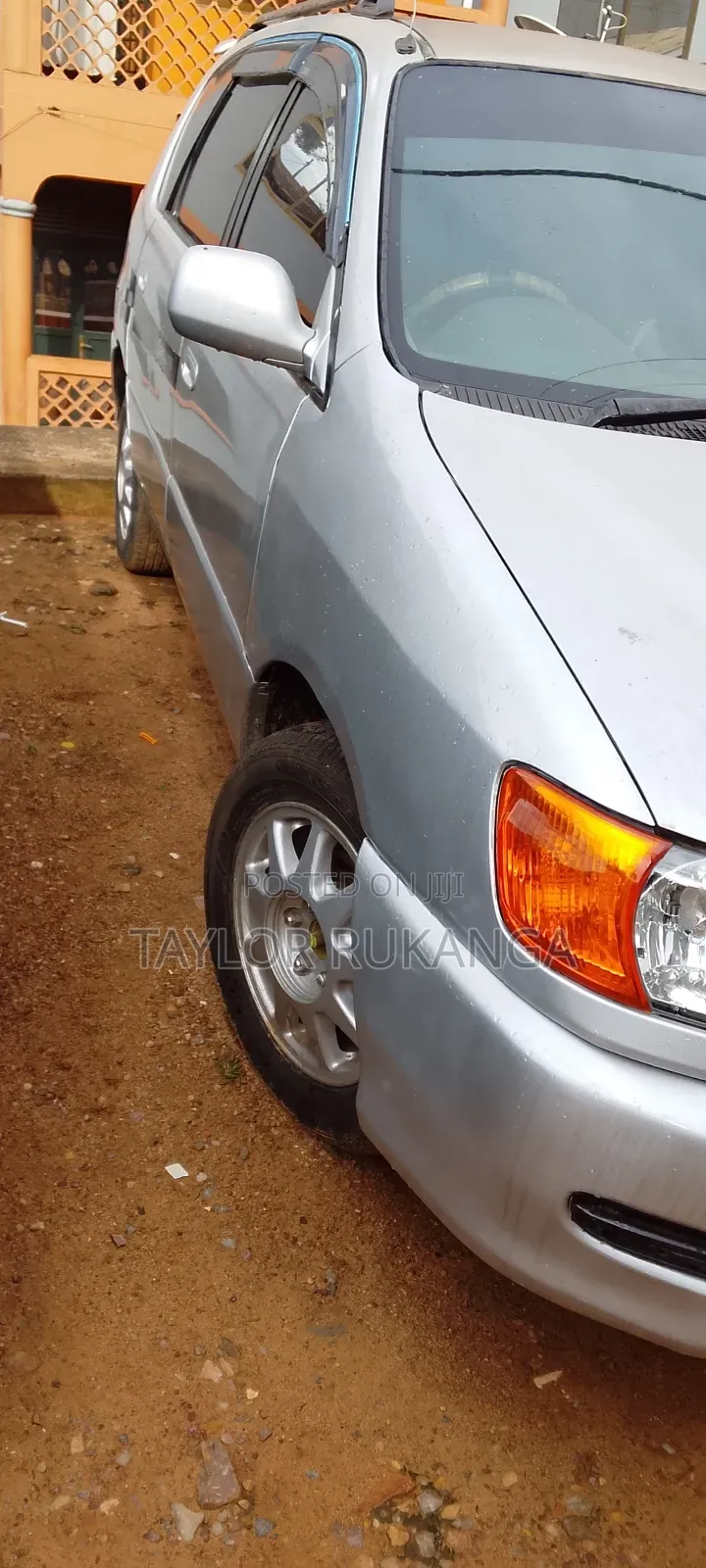 Toyota Ipsum 1998 Silver