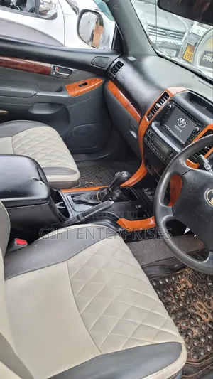 Toyota Land Cruiser Prado 2008 Silver
