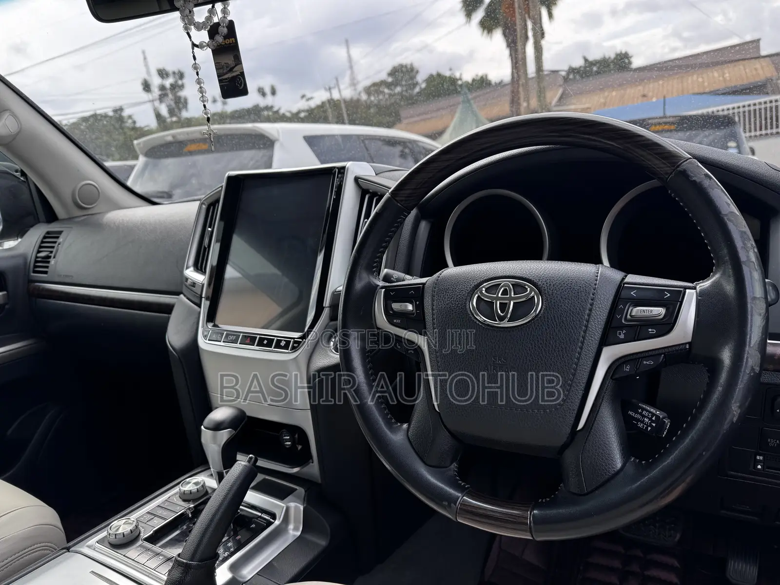 Toyota Land Cruiser 2016 Black