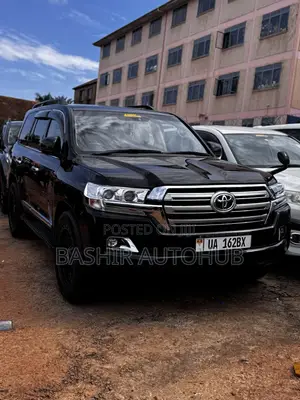 Toyota Land Cruiser 2016 Black