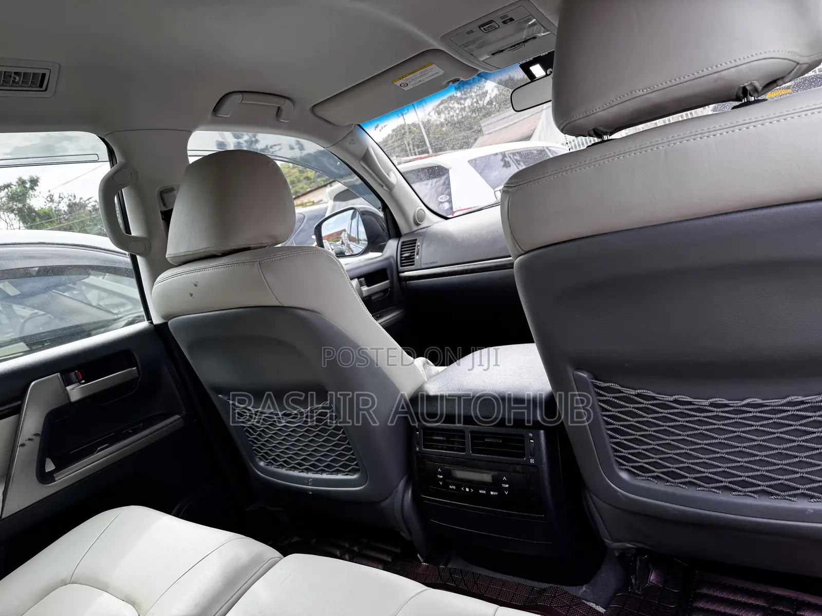 Toyota Land Cruiser 2016 Black