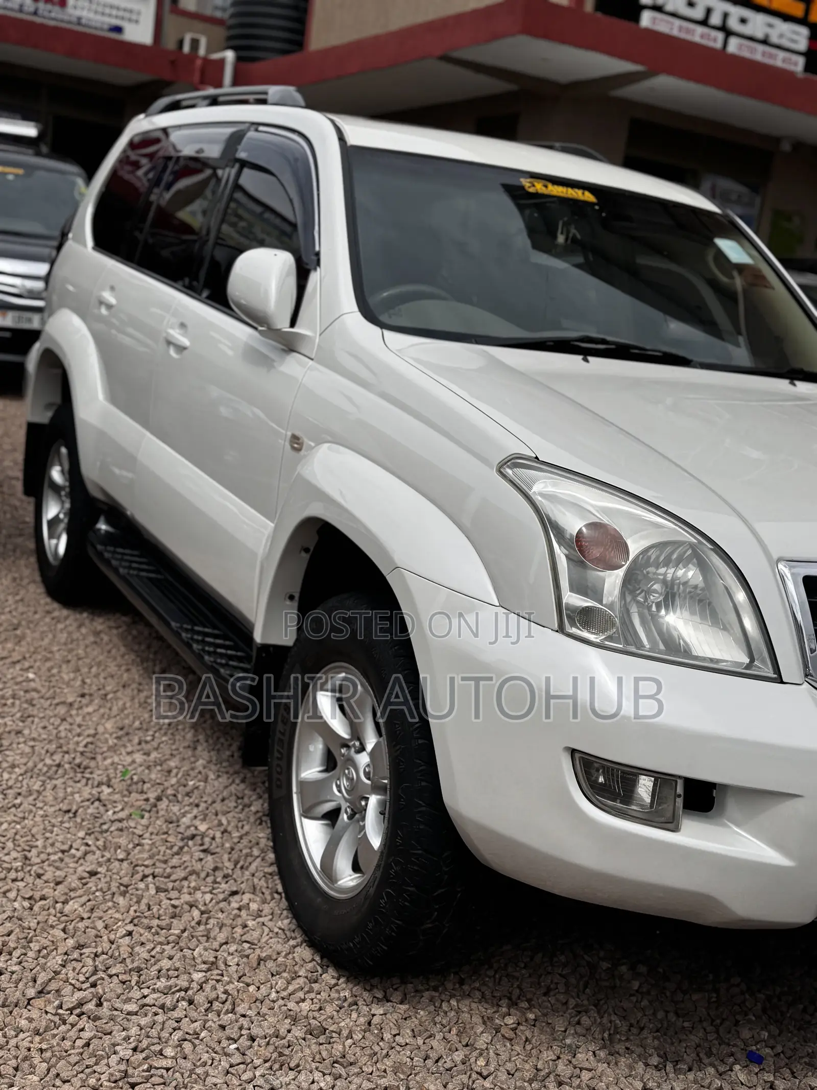 Toyota Land Cruiser Prado 2006 White