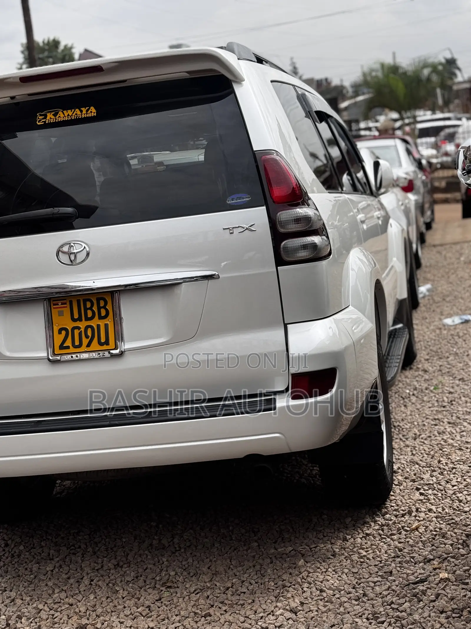 Toyota Land Cruiser Prado 2006 White