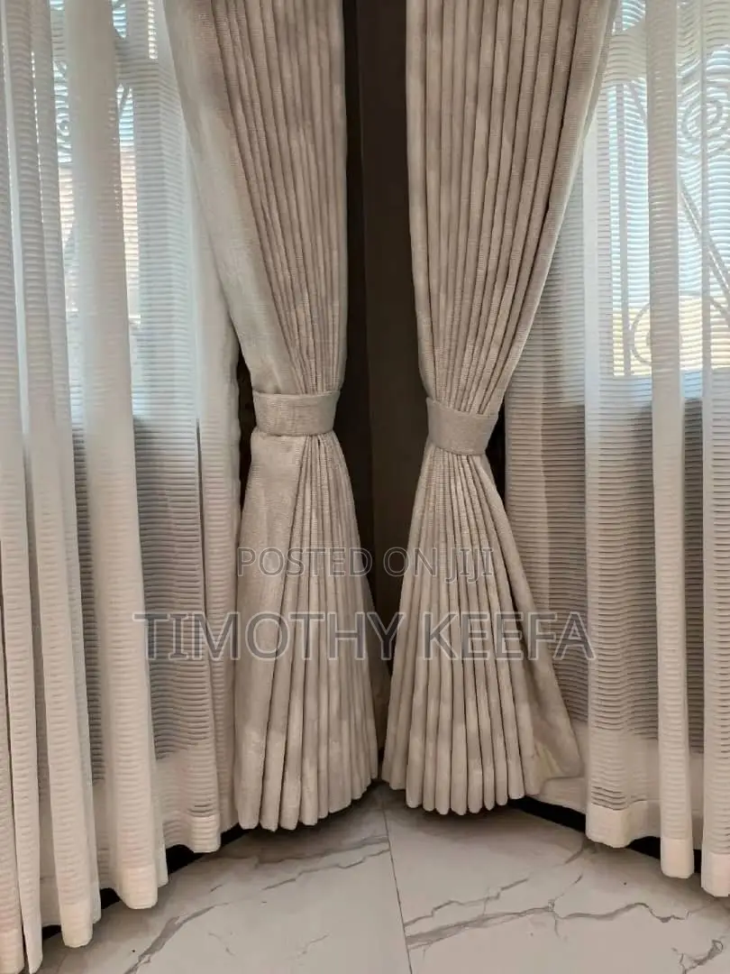 Curtains and Beddngs