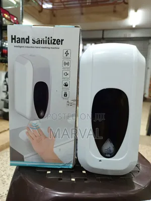 Automatic Touchless Hand Sanitizer Dispenser With a 1000ml Capacity.