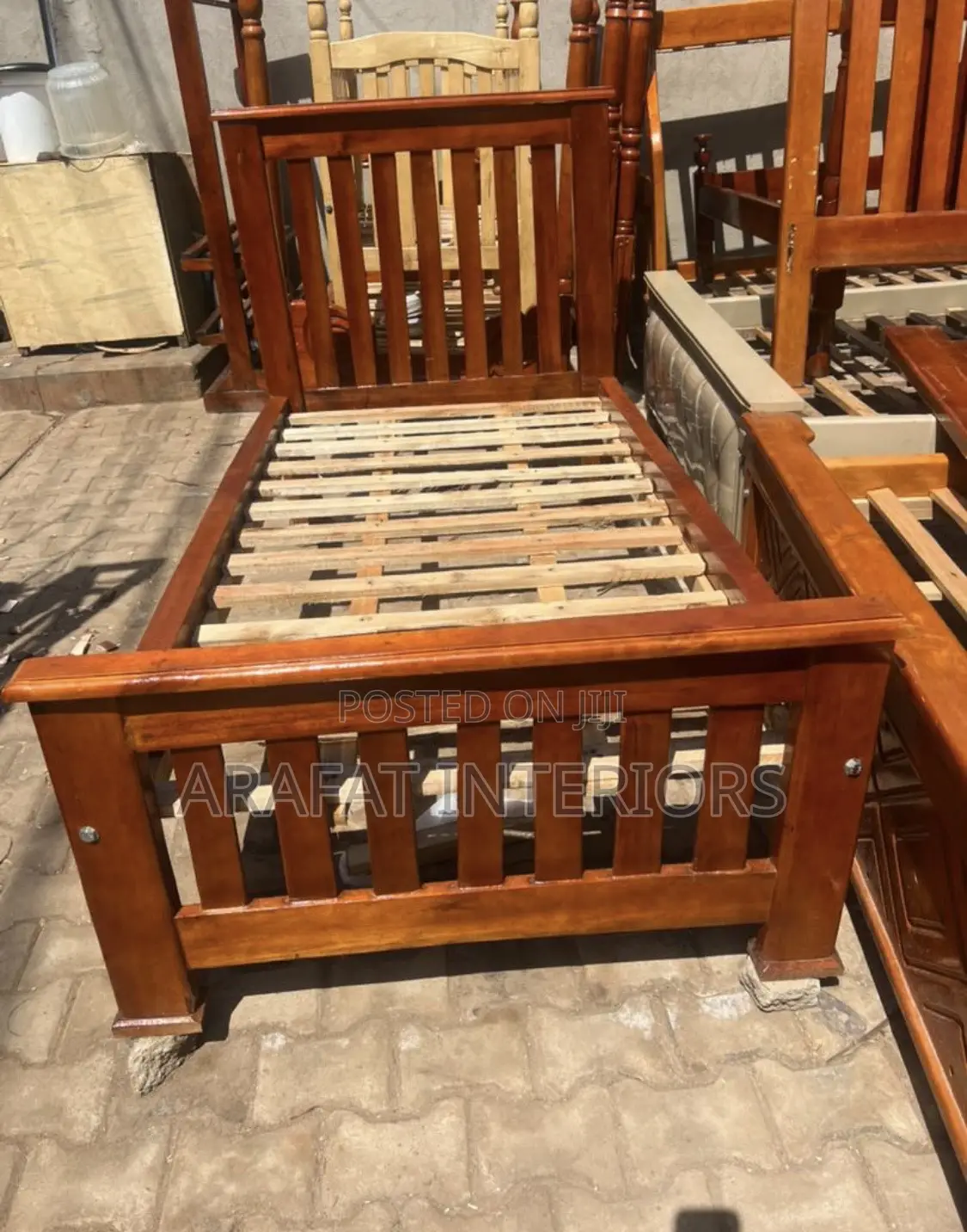  **Heritage Wooden Slat Bed** 