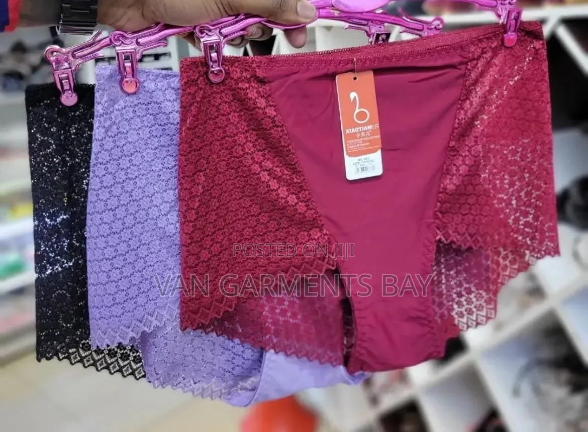 Cotton,Lace and Seamless Knickers.