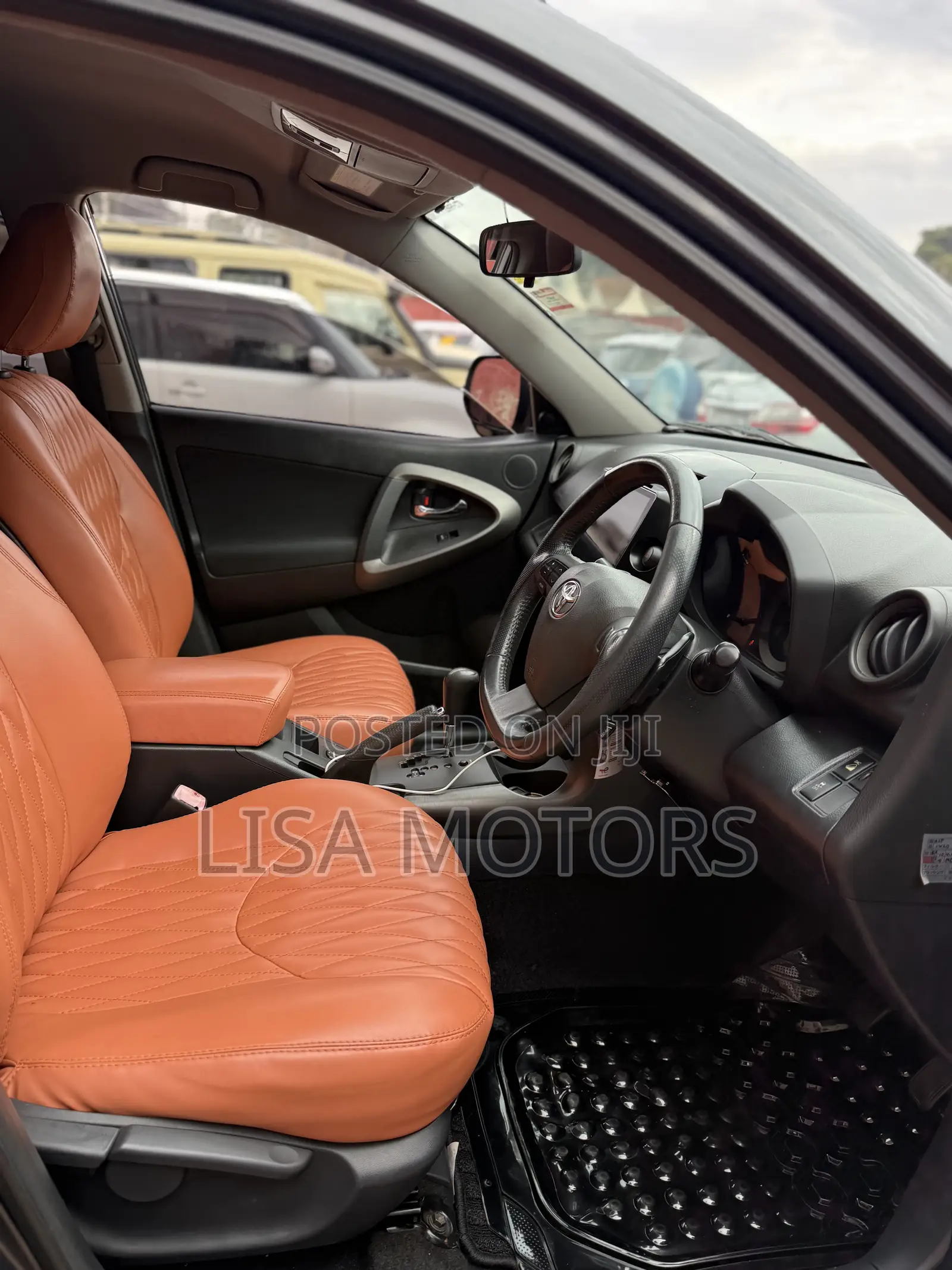 Toyota Vanguard 2011 Gray