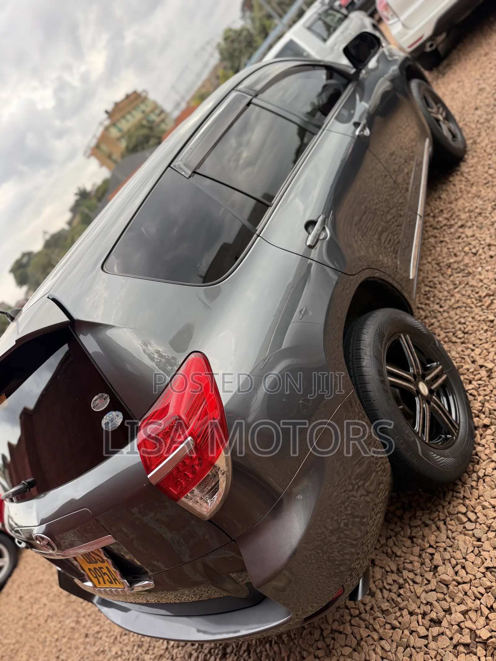 Toyota Vanguard 2011 Gray