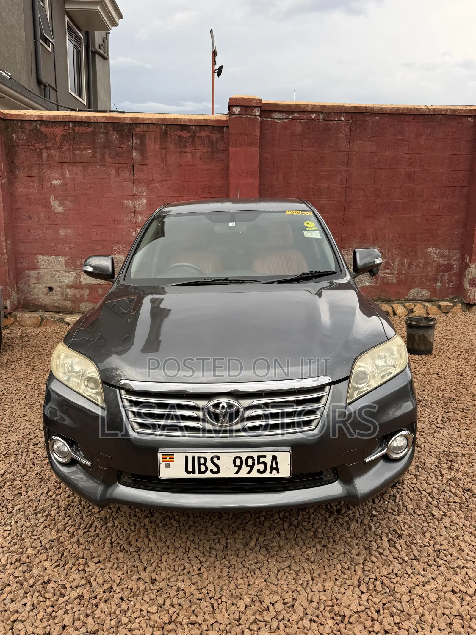 Toyota Vanguard 2011 Gray