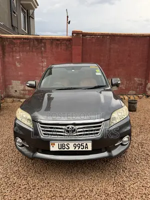 Toyota Vanguard 2011 Gray
