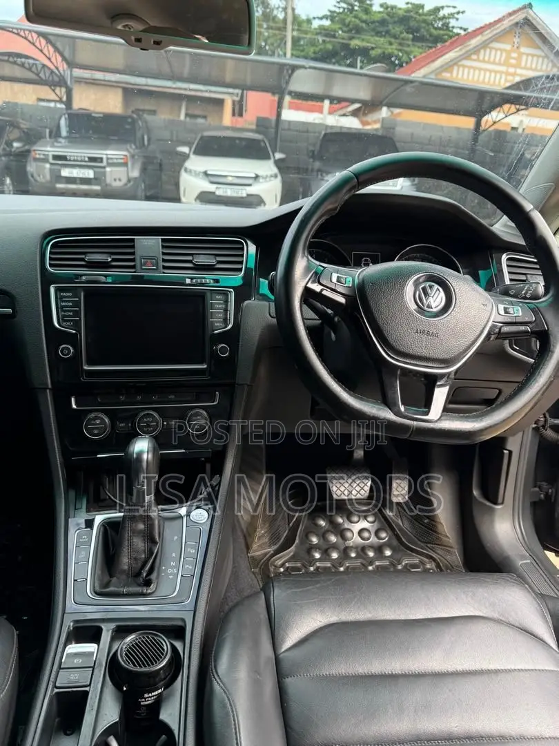 Volkswagen Golf TSI S 4-Door FWD 2016 Gray