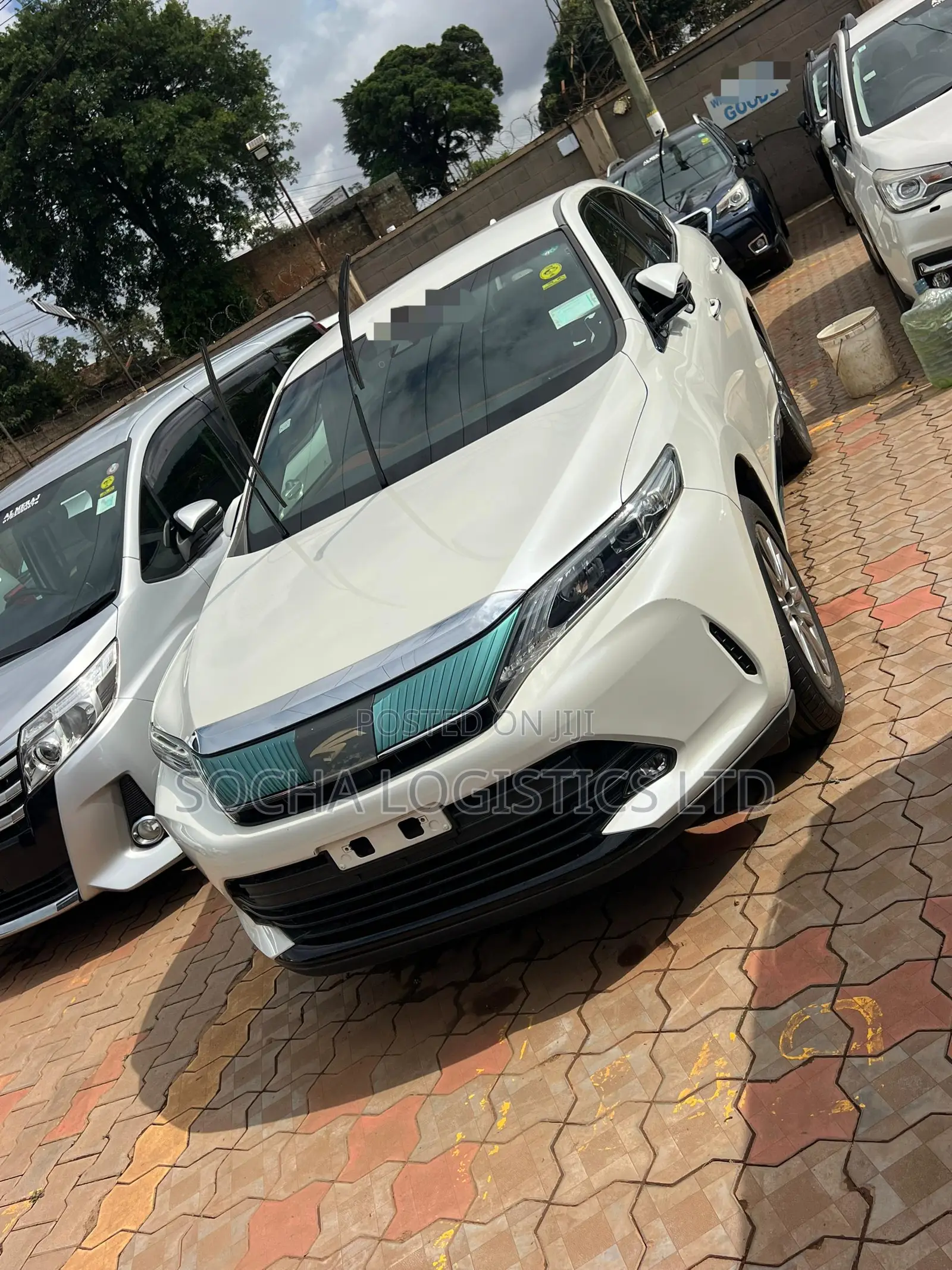 Toyota Harrier 2017 White