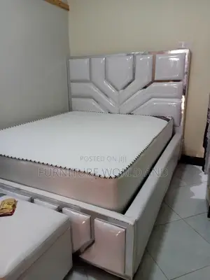 A White Milembe Bed