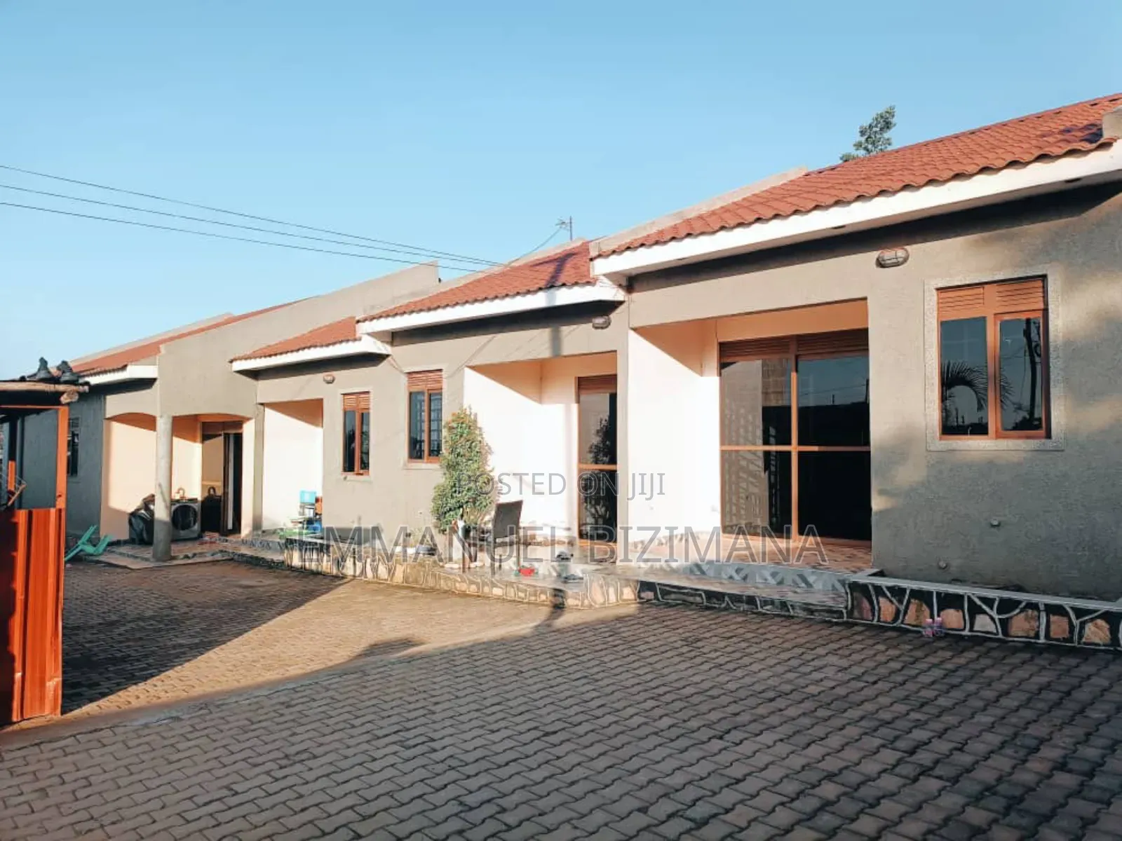 Furnished 2bdrm House in Kira, Central Division for sale