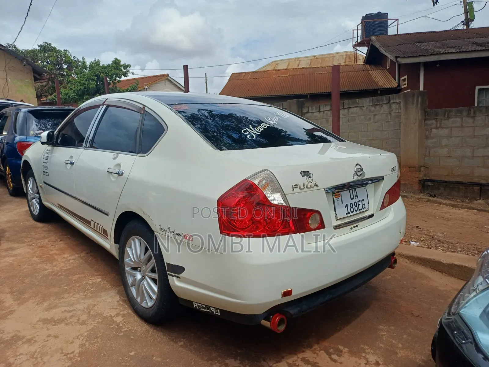 Nissan Fuga 2010 White