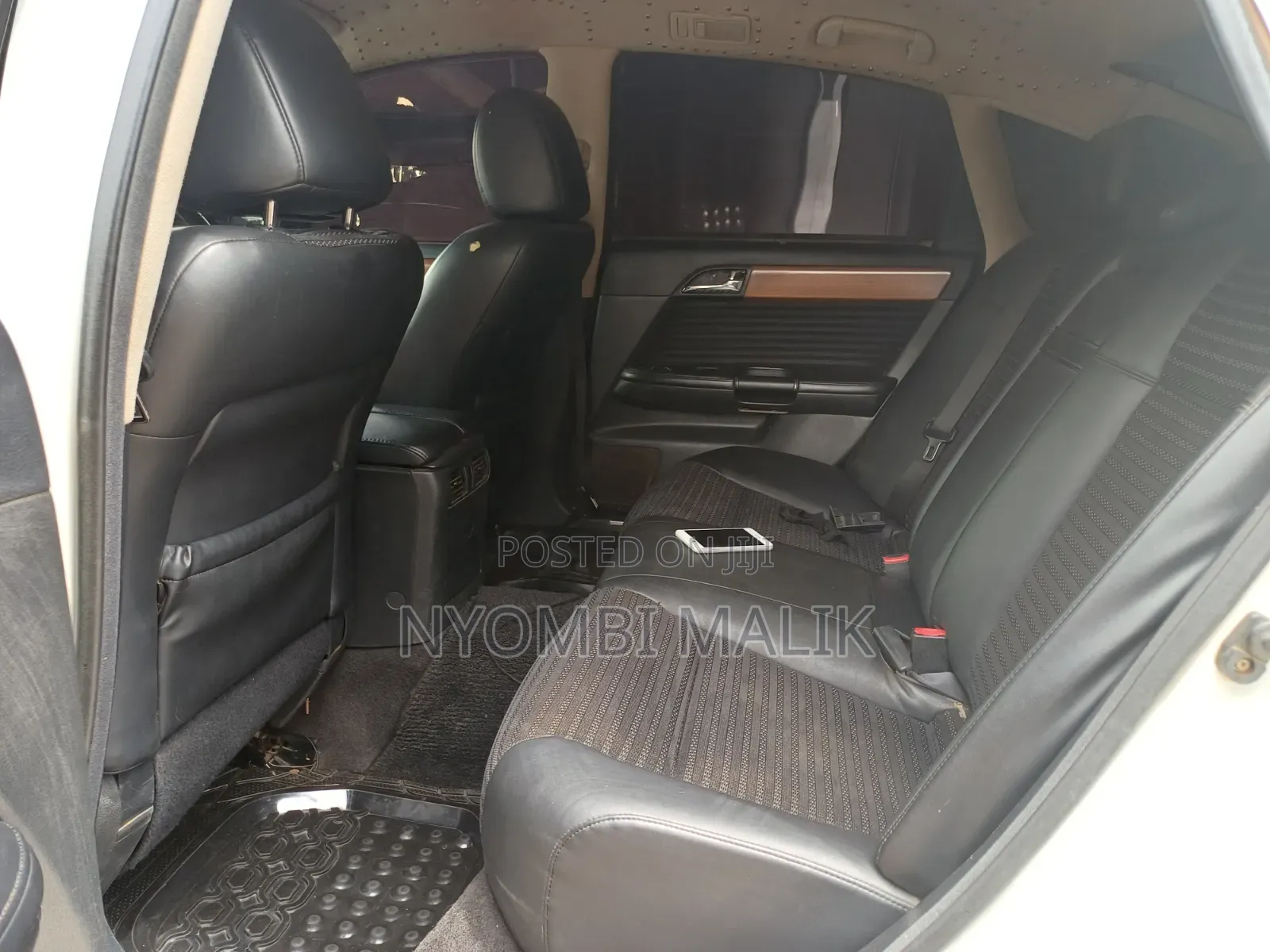 Nissan Fuga 2010 White