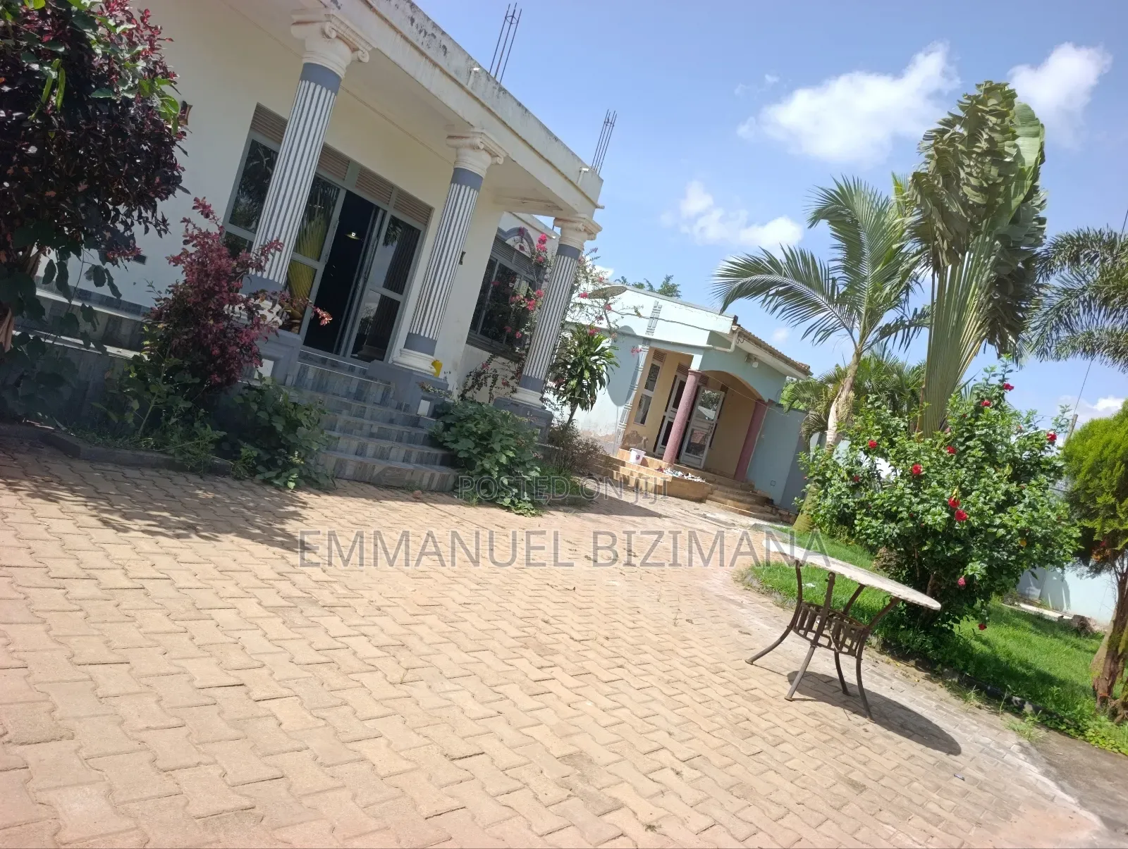 Furnished 4bdrm Bungalow in Kira, Central Division for sale