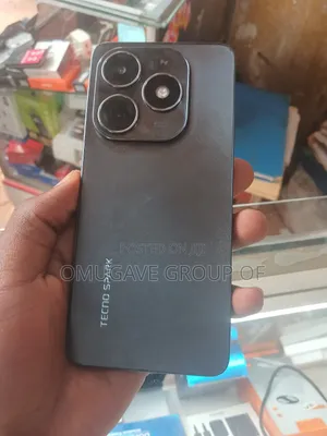 Tecno Spark 20 128 GB Black